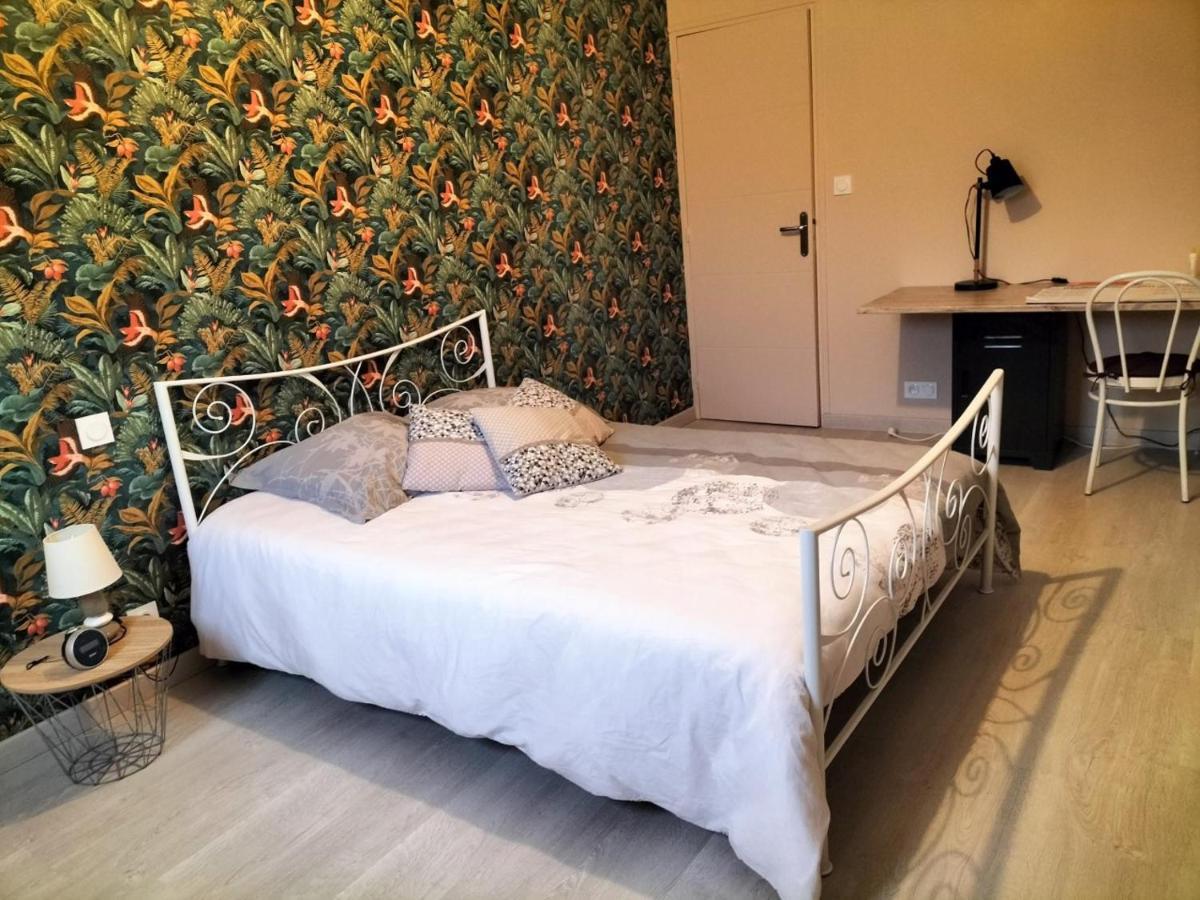 Bed and Breakfast Chez Nadine Valframbert Esterno foto